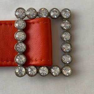 Kemestry crystal buckle belt